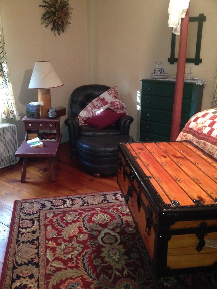 Stephen Clay Homestead Bed And Breakfast Candia Dış mekan fotoğraf